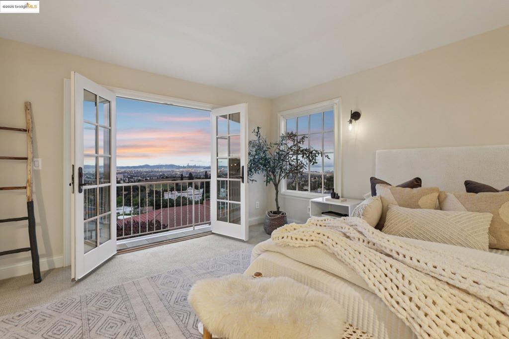 UPPER ROCKRIDGE - Residential