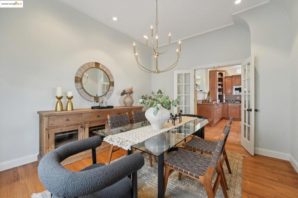 UPPER ROCKRIDGE - Residential