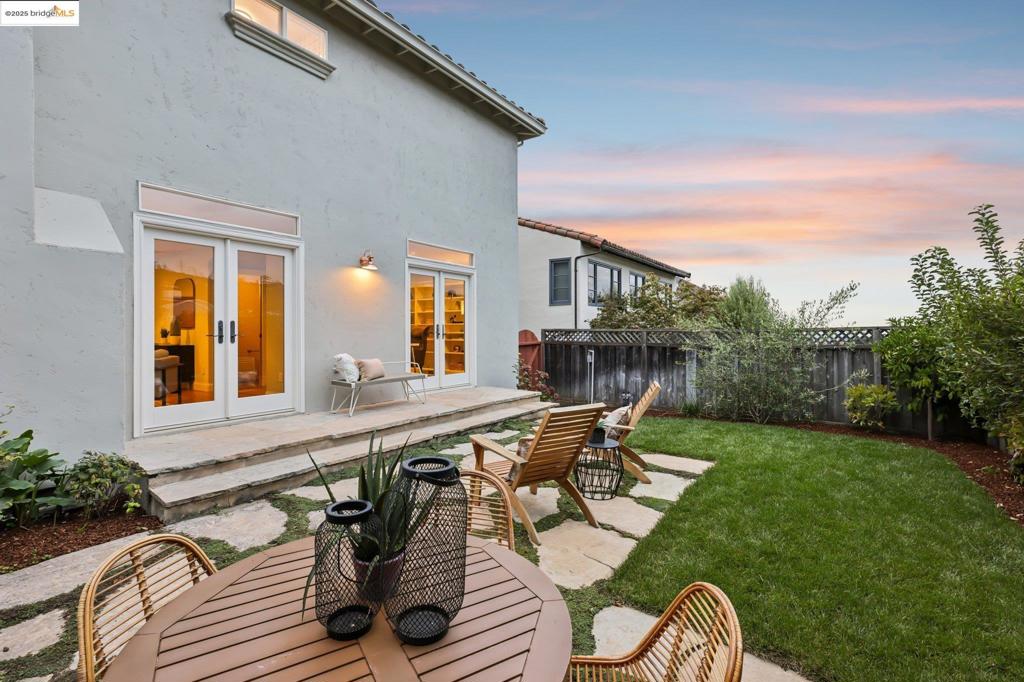 UPPER ROCKRIDGE - Residential