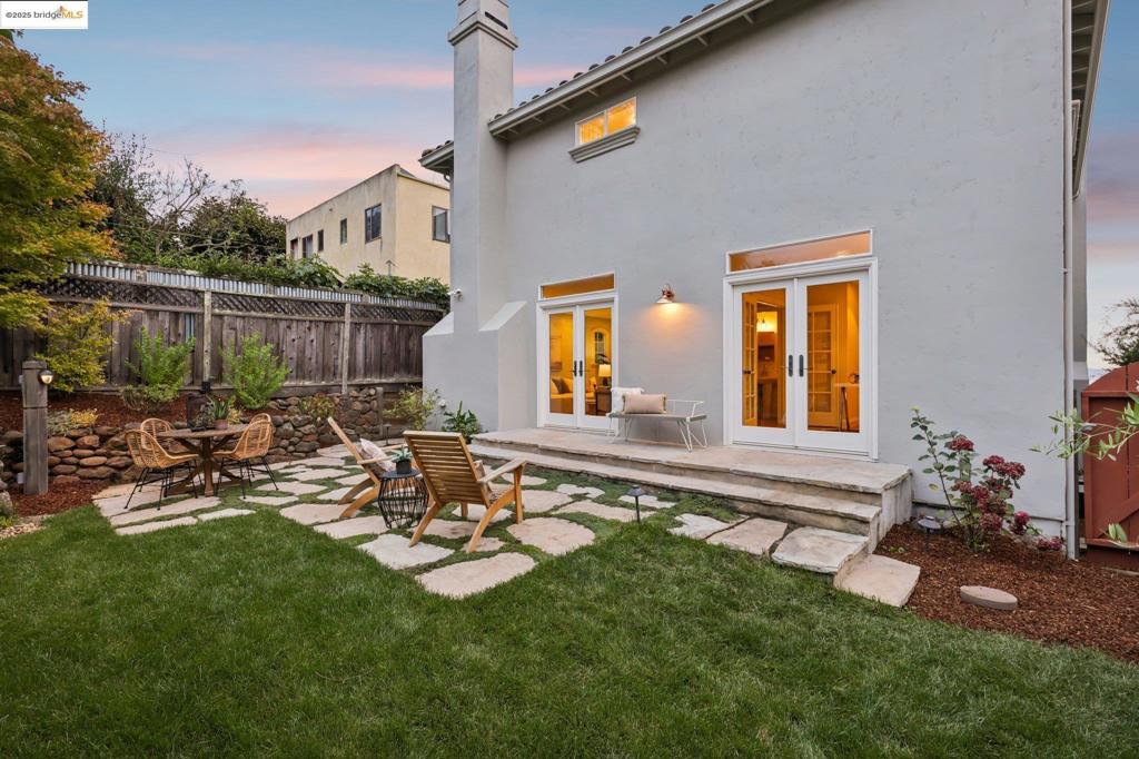 UPPER ROCKRIDGE - Residential