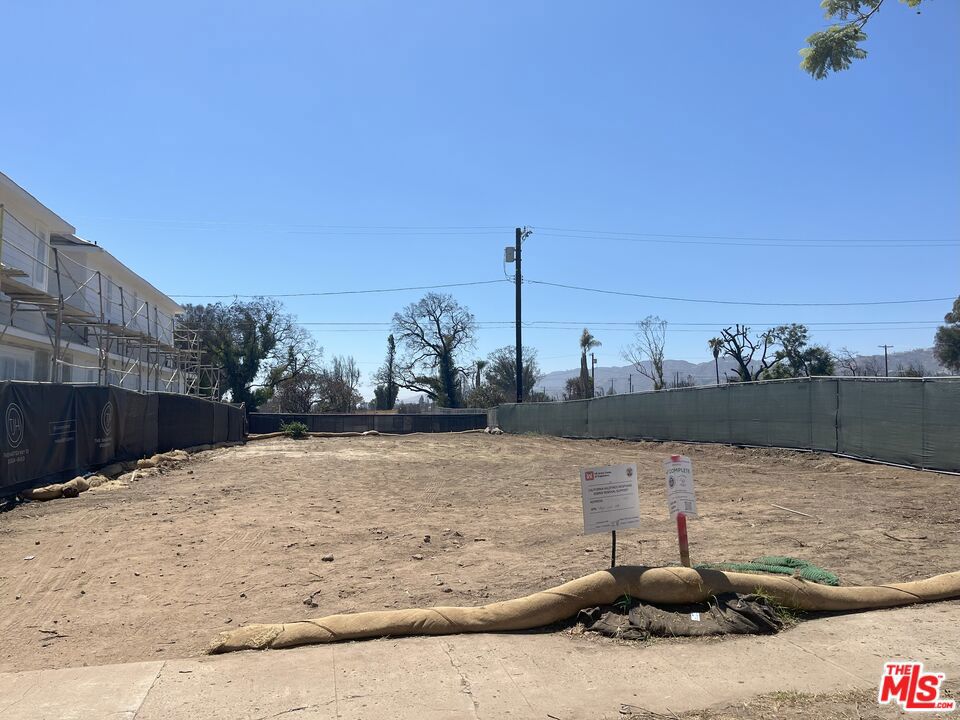 Once in a lifetime opportunity to purchase land to build your dream home in one of the most sought-after family neighborhoods in Los Angeles. The Pacific Palisades is coming back newer and better than ever! This 6500 sf (per public records) coveted lot in one of the most strategic locations in the Alphabet Streets is available for sale. The 900 block Kagawa Street is walking distance to the Village, yet quiet and serene. This street provides quick vehicle access to Chautauqua, PCH, Temescal Canyon, and Sunset Blvd. to be in Santa Monica, Brentwood, Malibu, 405/10 freeways, and of course... the beach... within minutes. This east-west flat lot is situated with the backyard facing west to enjoy lounging in the afternoon sun on your patio and evening BBQ gatherings on your deck! Now is the time to call this property yours! LA City's commitment to speedy recovery and re-building efforts will help move the planning and construction process of your new home along quickly. Home next door is being built by TJH, a local developer/general contractor as a model show home for various models that they can build for lot owners in the Palisades. Note: Phase 1 & 2 debris removal complete and lot has been graded. The listing agent is one of the sellers and owners of this property for the past 20 years.