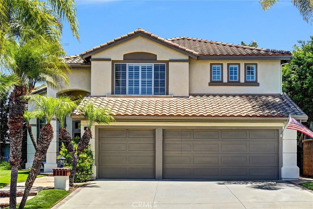4 Larkspur DR