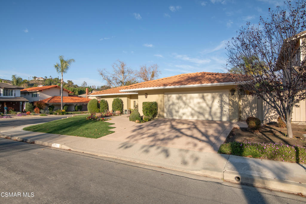 Foxmoor-706 - 706 - Residential Lease