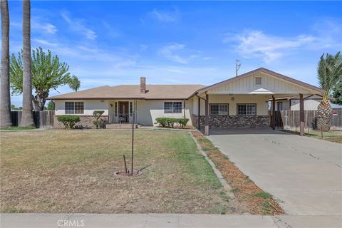 Photo of 16808 W Palmer Avenue, Huron, CA 93234 (MLS # FR26069150)