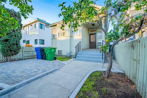 Photo of 1275 W 23rd St, Los Angeles, CA 90007 (MLS # DW26024249)