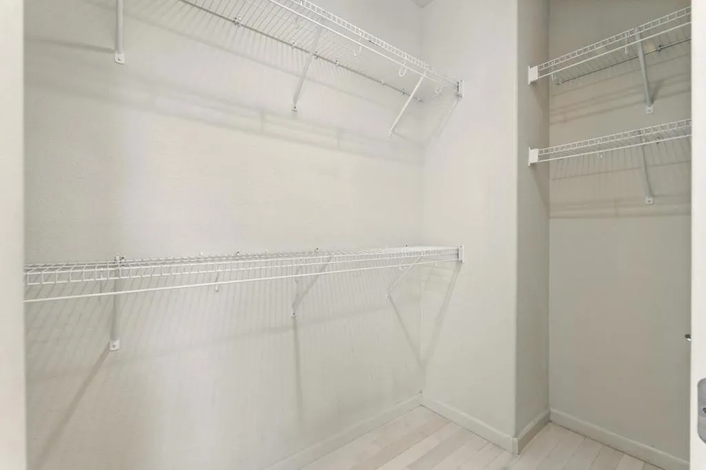 Hayward, California 94541, United States, 4 Bedrooms Bedrooms, ,3 BathroomsBathrooms,Residential,Active,151141