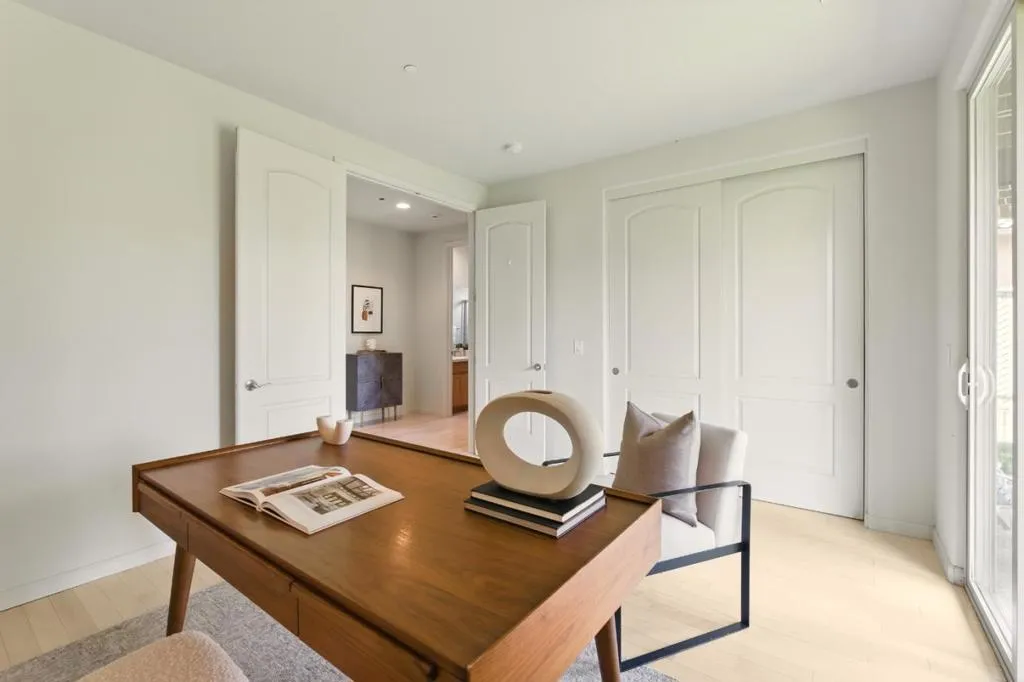 Hayward, California 94541, United States, 4 Bedrooms Bedrooms, ,3 BathroomsBathrooms,Residential,Active,151141