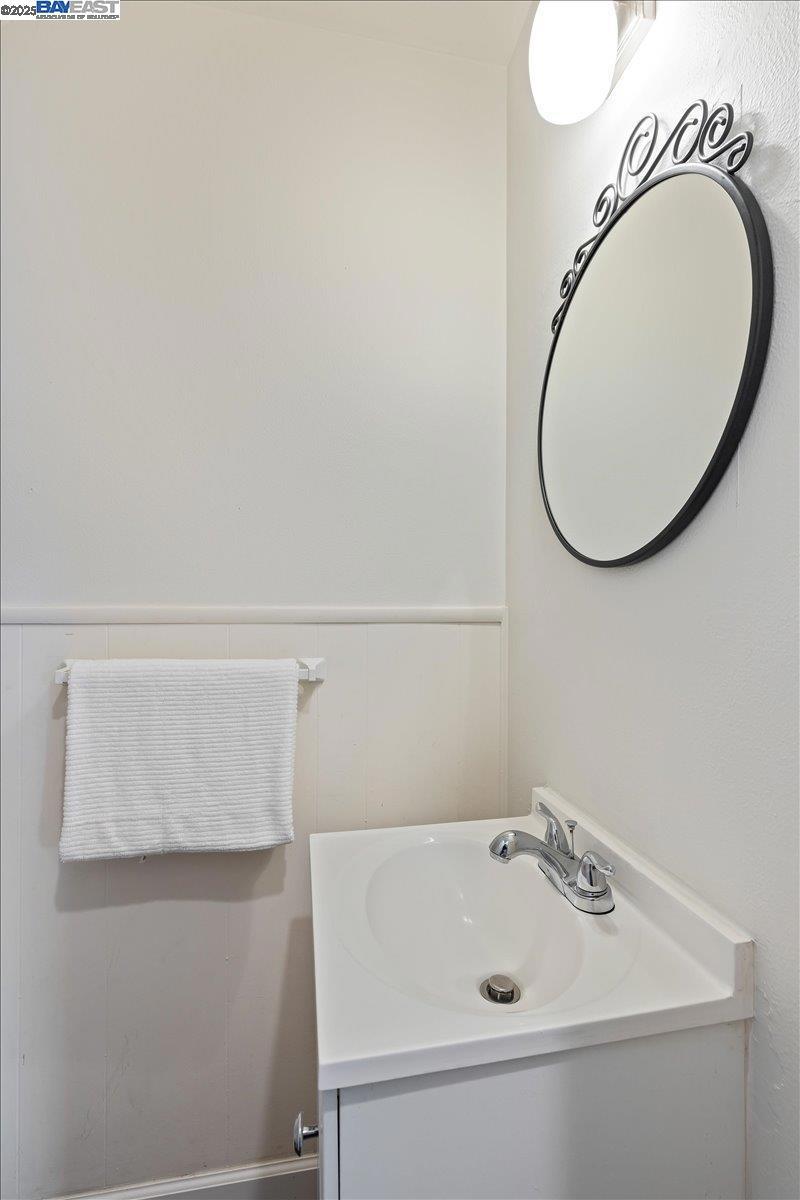 LAS POSITAS GDNS - Residential