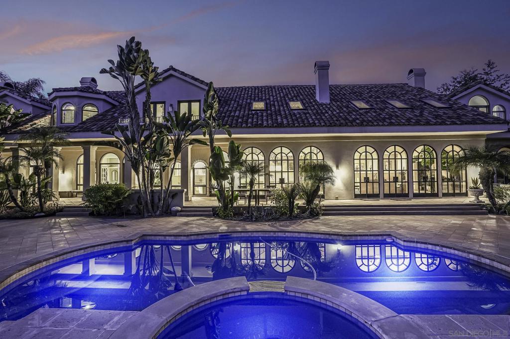 5305 La Crescenta
