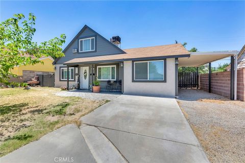 Photo of 44309 Hardwood Avenue, Lancaster, CA 93534 (MLS # SR25151376)