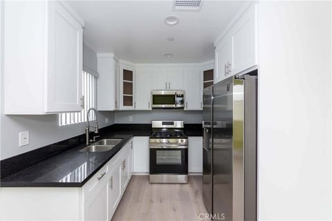 Tiny photo for 531 W 80th Street, Los Angeles, CA 90044 (MLS # OC26121079)