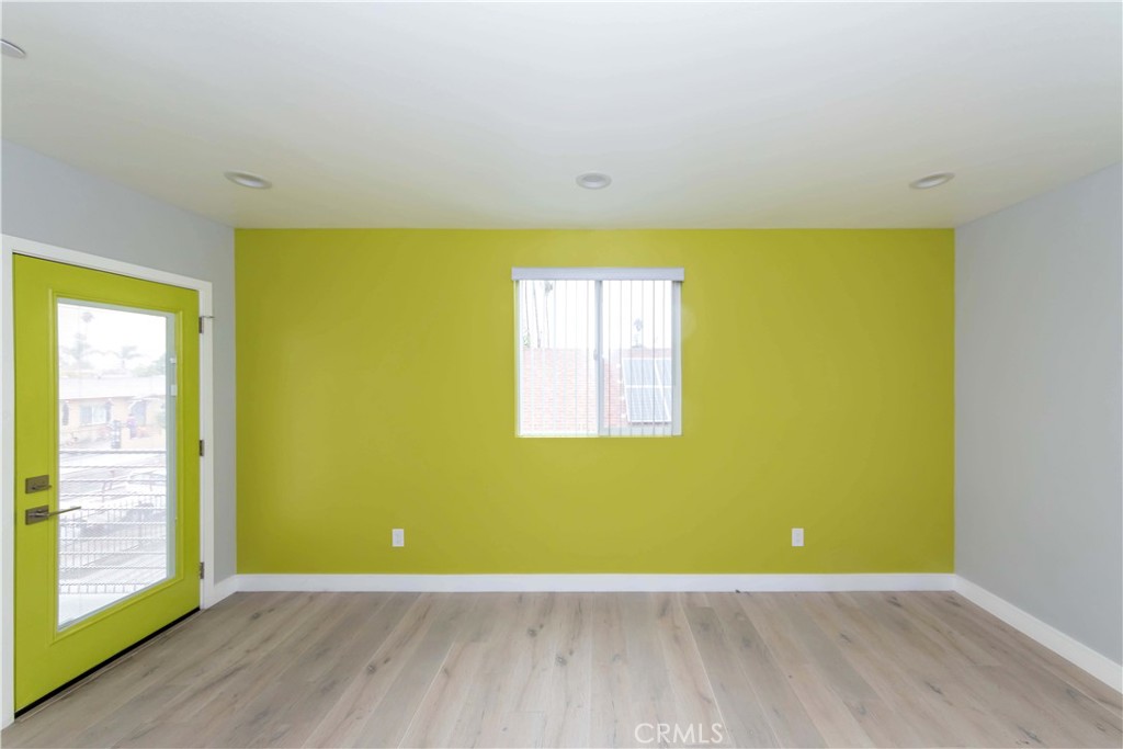 531 W 80th Street