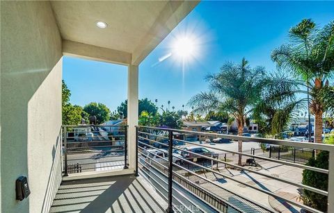 Tiny photo for 531 W 80th Street, Los Angeles, CA 90044 (MLS # OC26121079)
