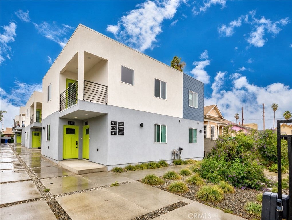 531 W 80th Street