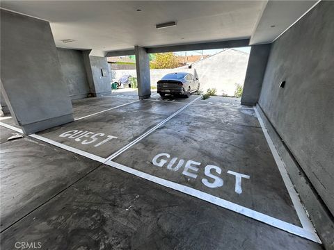 Tiny photo for 531 W 80th Street, Los Angeles, CA 90044 (MLS # OC26121079)