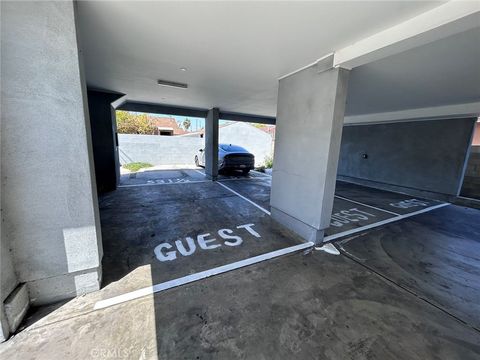 Tiny photo for 531 W 80th Street, Los Angeles, CA 90044 (MLS # OC26121079)