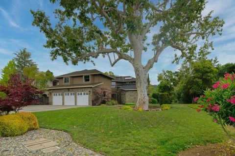 Photo of 1136 Carnforth Court, San Jose, CA 95120 (MLS # ML82046523)