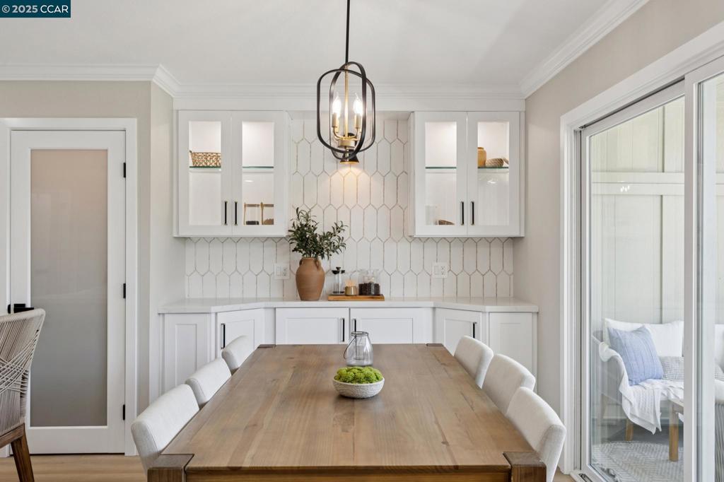 ROSSMOOR - Residential