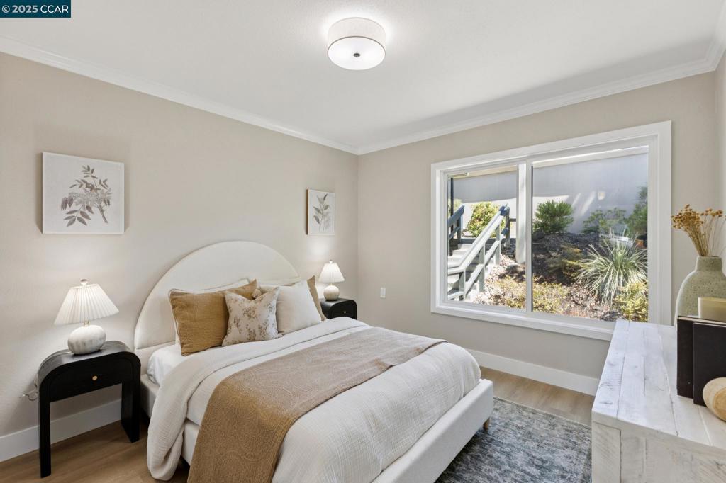 ROSSMOOR - Residential