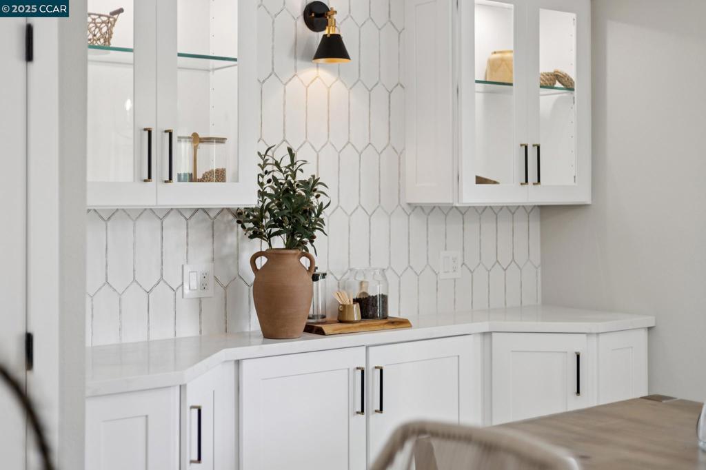 ROSSMOOR - Residential