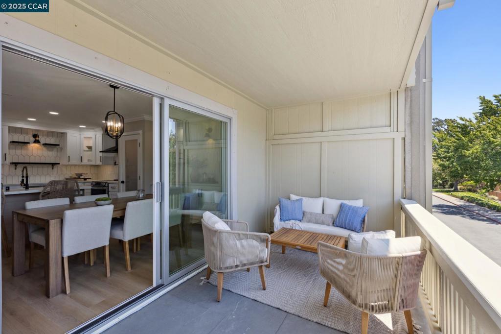 ROSSMOOR - Residential