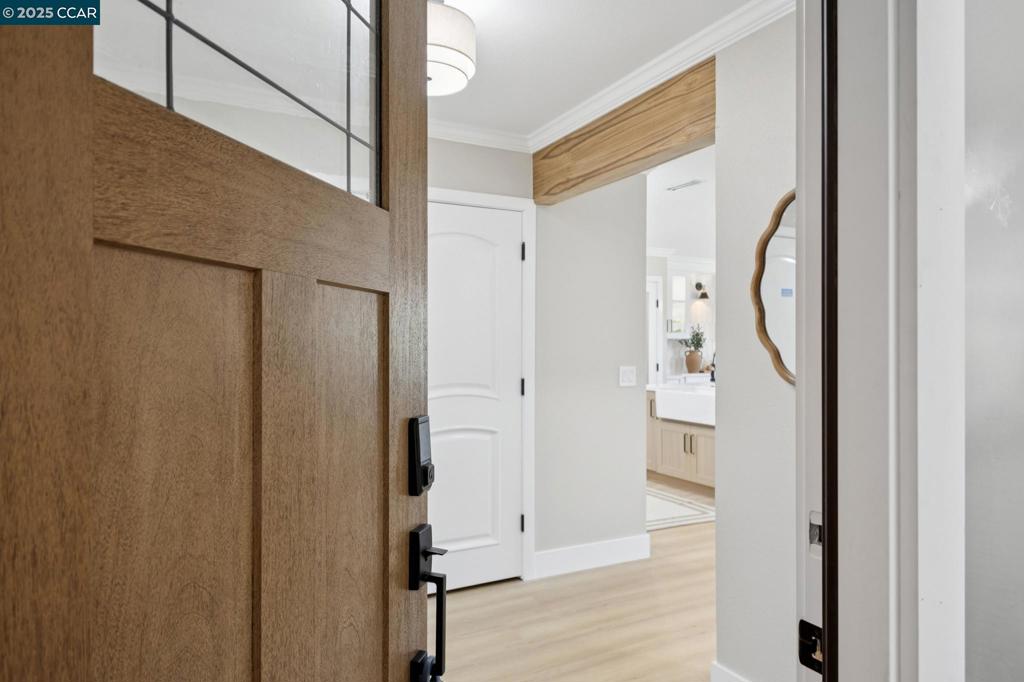 ROSSMOOR - Residential