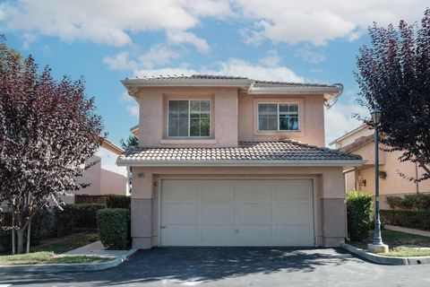 Photo of 32025 Arlington Circle Circle, Bonsall, CA 92003 (MLS # NDP2602185)