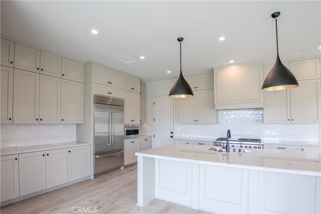 118 Mossvine