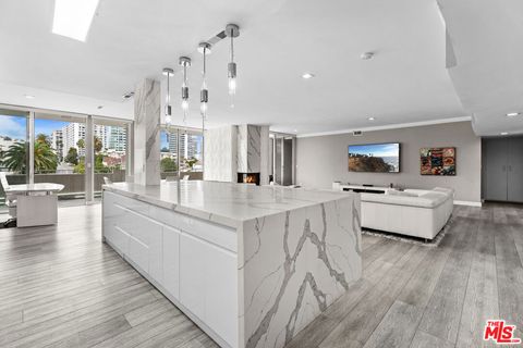 Photo of 1333 S Beverly Glen Boulevard #605, Los Angeles, CA 90024 (MLS # 25623231)