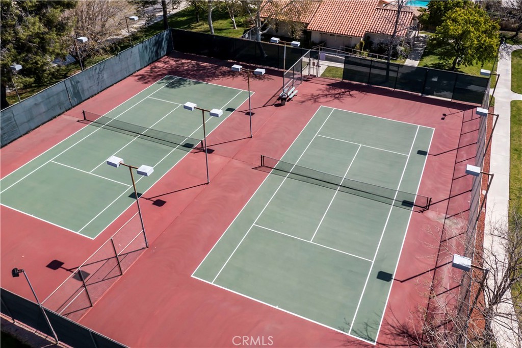 Valencia Racquet Club (VLRQ) - Residential