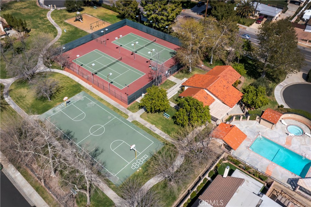 Valencia Racquet Club (VLRQ) - Residential