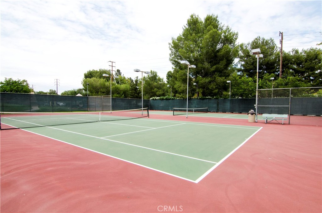 Valencia Racquet Club (VLRQ) - Residential