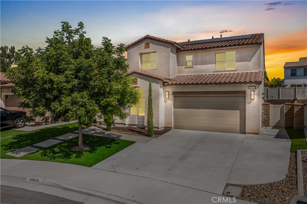Welcome Home to 30924 Falling Star Place, featuring 4 bedrooms, 3 full bathrooms and a floorplan with approx. 2884 sq. ft! As you enter up the concrete steps and walkway, you’ll enjoy the pristine landscaping and cozy front porch. Upon entering you'll be WOWED with the STUNNING staircase. To the right is the bedroom and full bath perfect for an in-law or guest. This Great Room is fit to impress! Dreamy Kitchen with Espresso cabinets and Quartz countertops. Large Kitchen Island offers plenty of room for seating. Sparkling SS appliances and sink make this kitchen a great space to cook and entertain with all the finishes you want. The transitional area to the family room offers a large enough space for a good-sized dining table and opens up to the Family Room w/ ceiling fan and plenty of space and options to configure your furnishings the way you choose! Cozy up to the inviting fireplace. Let's head up to the 2nd floor where you will find a spacious Primary Suite w/ 2 walk-in closets. Primary Bathroom offers dual vanities, deep soaking tub and walk-in shower. Down the hall you'll find 2 more bedrooms, a full bathroom, laundry room w/ built-in storage and a LARGE LOFT!! Head back downstairs and out your sliding glass door to a lovely "California Room" covered patio w/ recessed lighting. A great space for outdoor dining! Enjoy a drought tolerant and low maintenance backyard with turf, planter and concrete walkways! Some notable features are ceiling fans throughout, tankless water heater, Quietcool Whole House Fan and SOLAR! Zoned for the top-rated Liberty High School and the K-8th Harvest Hill Steam Academy. Spencer's Crossing is an amenity rich community w/ 3 pools, a tot pool, and tons of resort style amenities. Walking distance to the Oasis Pools and community trails and Victory Park. Minutes from Temecula Wine Country!!