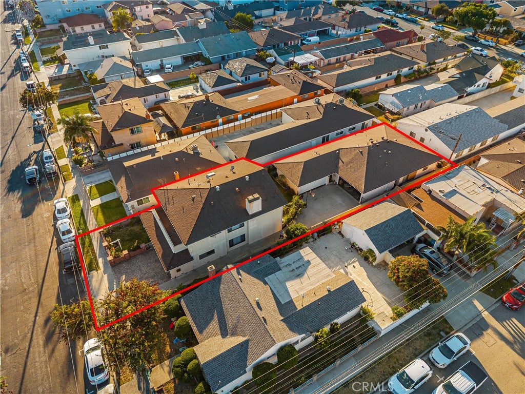 4313 W 133rd