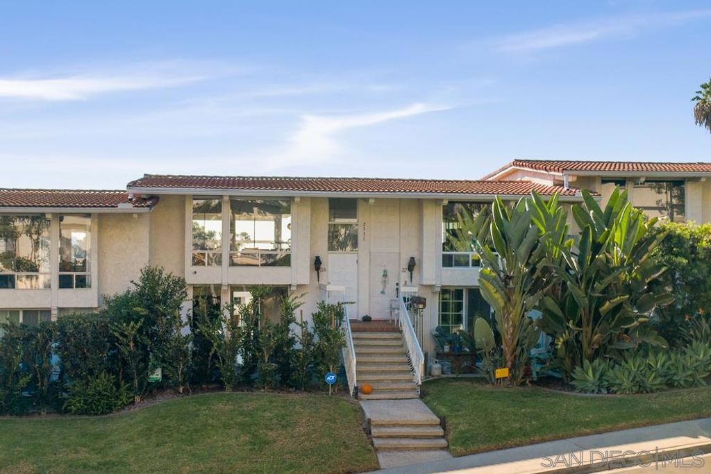 listing image 130725275577451605320