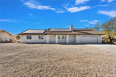9986 Hemlock Avenue Hesperia CA 92345