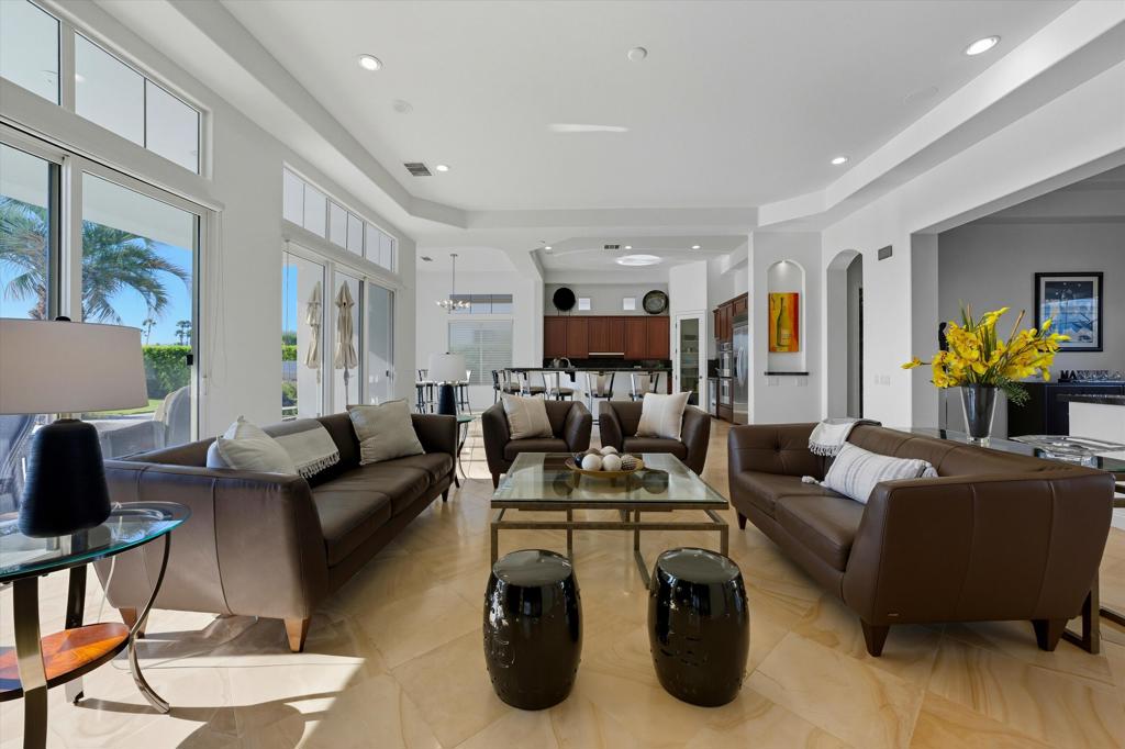 Mountain View CC - Residential