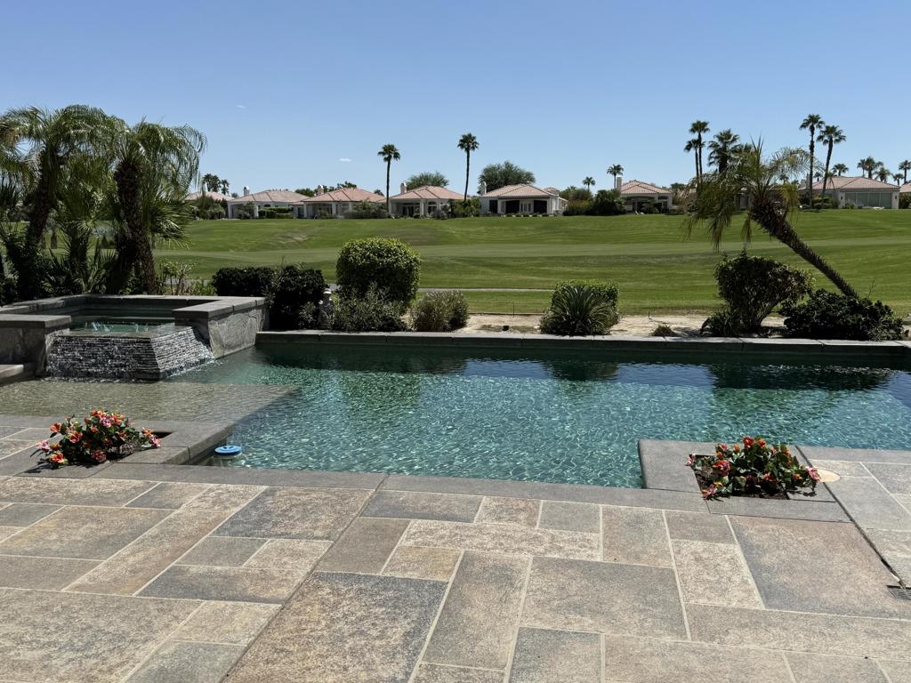 Mountain View CC - Residential
