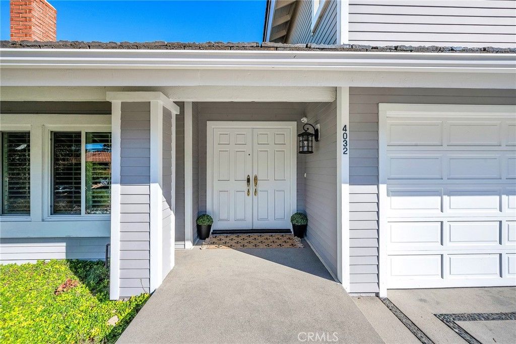 Photo of 4032 Rousseau Ln Ln, Palos Verdes Peninsula, CA 90274 (MLS # PV25222862)