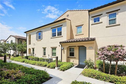 147 Carlow Irvine CA 92618