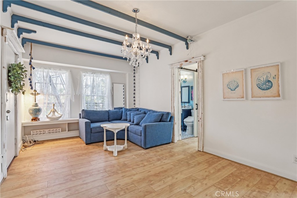 1030 E Ocean Blvd 401