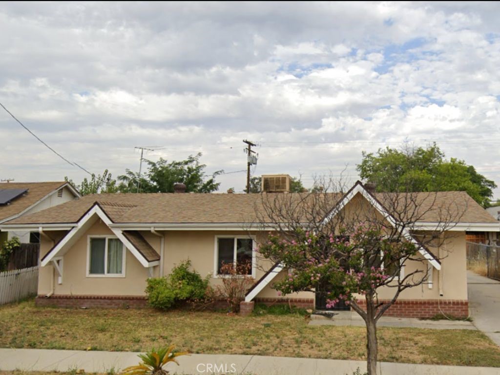 677 Magnolia Avenue