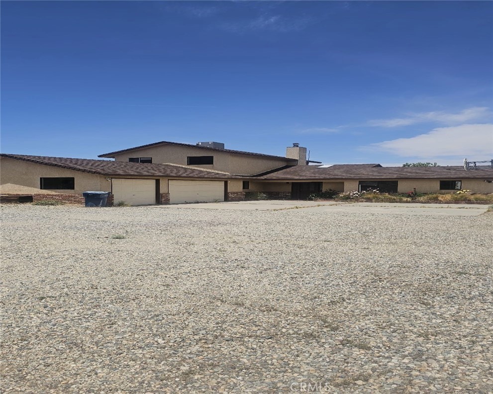 THIS IS 2348 SQFT HOUSE WITH 4 BEDROOMS 3 BATHS... ONE BEDROOM ONE BATH 1ST FLOOR, 3 BEDROOM 2 BATHS 2ND FLOOR .. THIS IS A GREAT OPORTUNITY TO BE OWN OF YOUR HOUSE WITH THE PLUS THAT IS SITED IN 2.25 ACRES FLAT LAND ALSO THERE IS A 1000 SQFT WAREHOUSE OR WORKSHOP WITH ROOLUP DOOR ALSO HAVE WATER AND DIRECT ACCES FROM CARS TO THE DOORS.....THIS GREAT HOUSE HAS LIVING ROOM AND FAMILY ROOM VERY GOOD SIZE KITCHEN, AND 3 ATTACGED CAR GARAGE.. BIG LAUNDRY AREA. A VERY BEAUTIFUL VIEW FROM MASTER ROOM BALCONY..THE ONLY MISSING IN THIS GREAT HOUSE IS THE LOVE OF A FAMILY...YOU HAVE TO SEE TO APRECIATED !!!