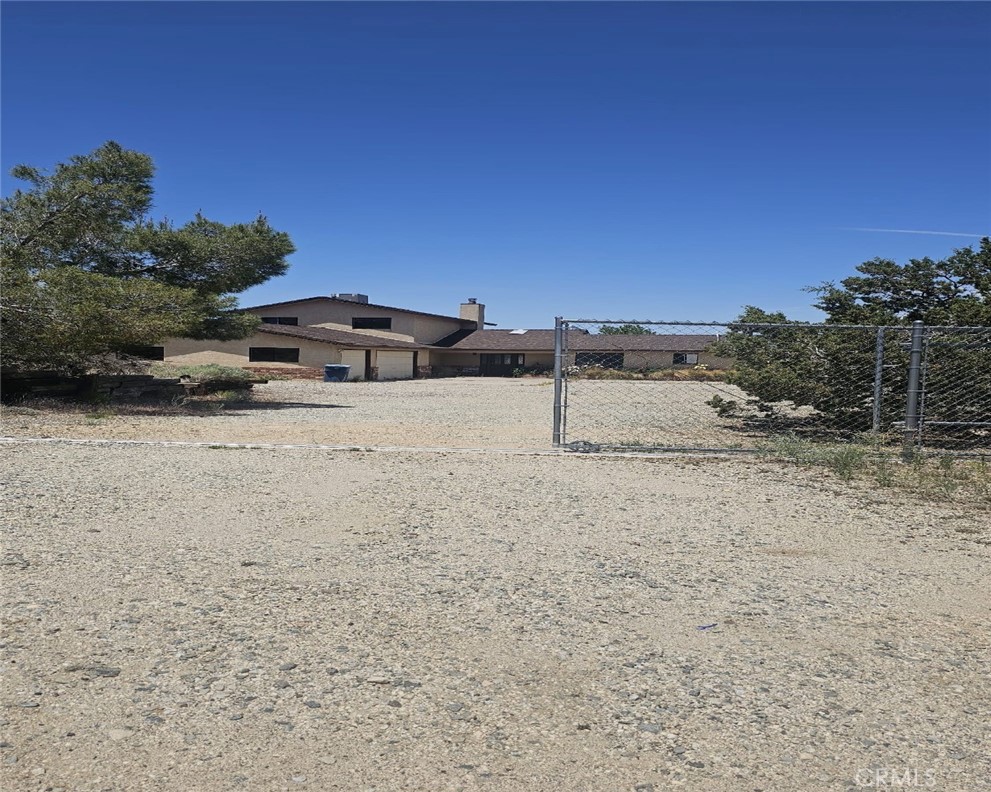 2910 Silver Ridge Drive