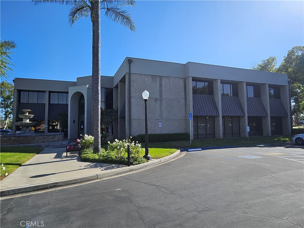 1745 W Orangewood Avenue 103