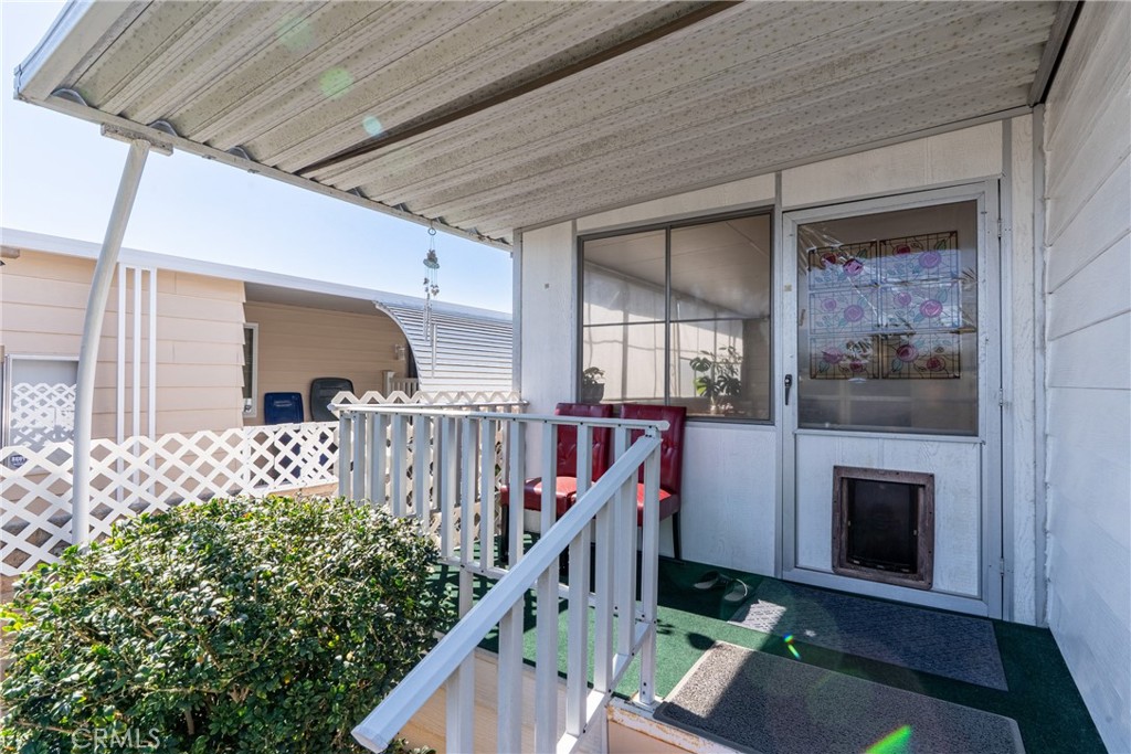 1195 La Moree Road 11