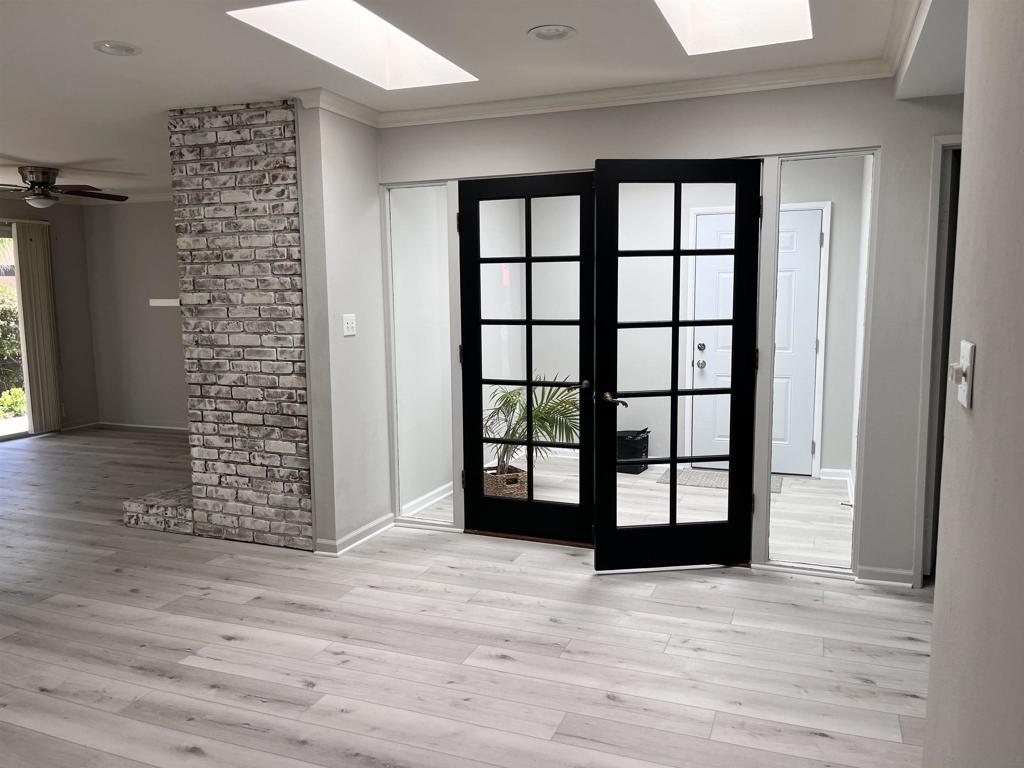 7804 Topaz Lake Ave.