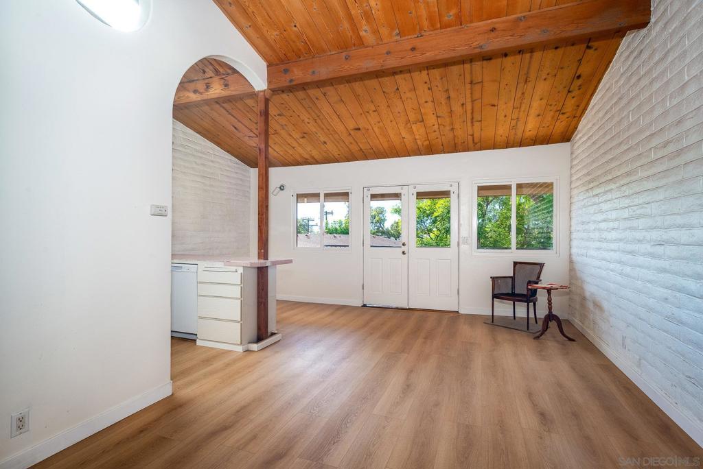 La Mesa - Residential