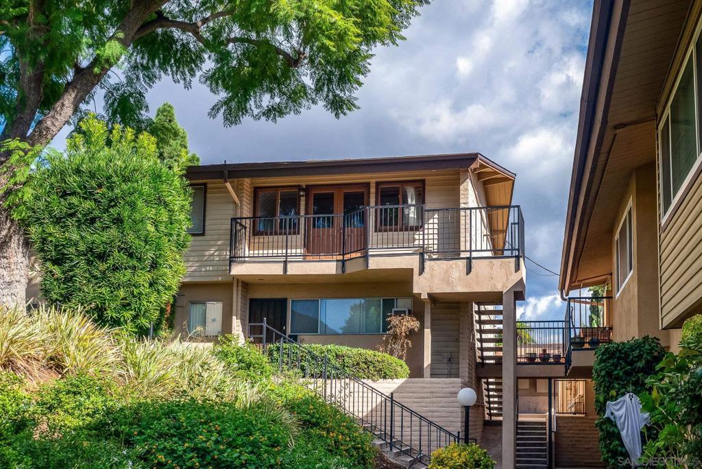 La Mesa - Residential