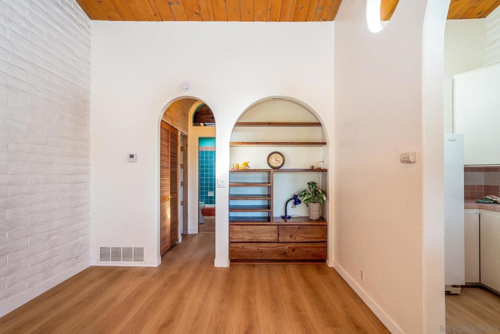 La Mesa - Residential